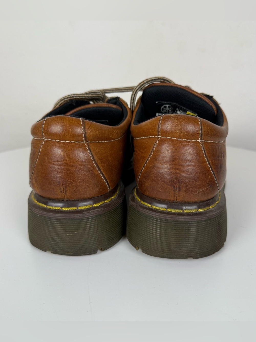 Vintage Dr. Martens brown leather lace up Oxford shoes - Picture 6 of 8
